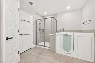 10238 Whitney Reach Dr, Rosharon, TX 77583 - Photo 22