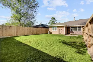 5437 Ridge Wind Ln, Houston, TX 77053 - Photo 12