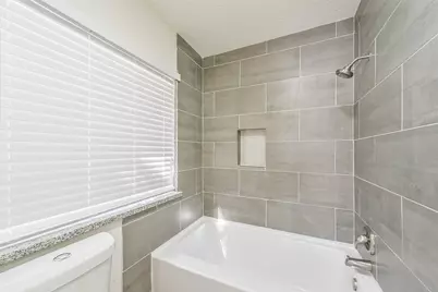 736 Country Place Drive #A, Houston, TX 77079 - Photo 16
