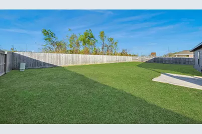 11206 Youngquist Drive, Baytown, TX 77535 - Photo 32