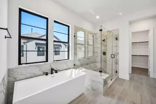 3220 Royal Oaks Holw Ln, Houston, TX 77082 - Photo 18