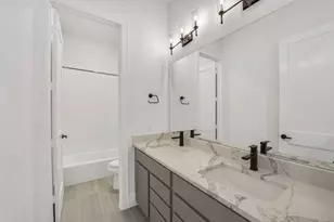 3220 Royal Oaks Holw Ln, Houston, TX 77082 - Photo 24