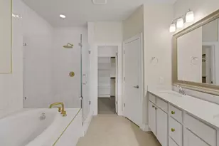 1002 Shepherd Oaks Dr, Houston, TX 77018 - Photo 28