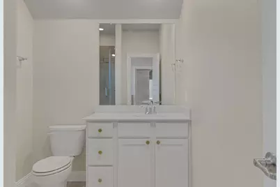 1002 Shepherd Oaks Drive, Houston, TX 77018 - Photo 40