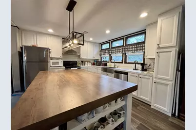 7715 Walnut Tree Lane, Plantersville, TX 77363 - Photo 8