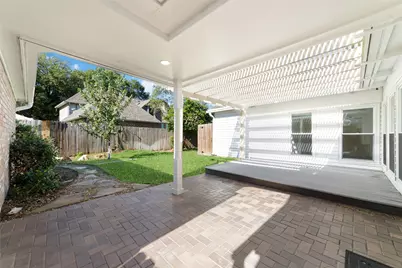 6306 Castle Lane Drive, Houston, TX 77066 - Photo 22