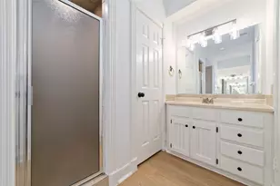 6306 Castle Ln Dr, Houston, TX 77066 - Photo 16