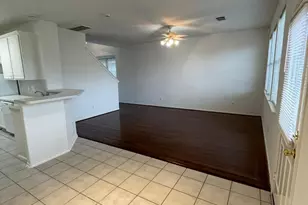 2926 Loganberry Park Ln, Houston, TX 77014 - Photo 10