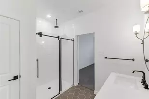 29534 Pondview Dr, Waller, TX 77484 - Photo 26