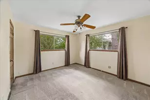 13115 Holston Hills Dr, Houston, TX 77069 - Photo 22