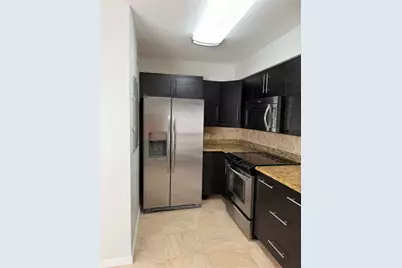10328 Longmont Dr #47/1, Houston, TX 77042 - Photo 6