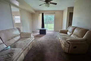 110 Almond Dr, Lake Jackson, TX 77566 - Photo 18