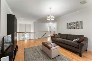81 S Hidden View Cir, The Woodlands, TX 77381 - Photo 10