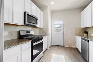 402 Moose Run, Huntsville, TX 77320 - Photo 8