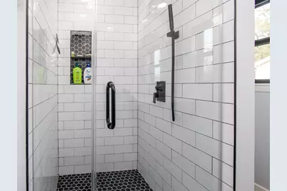 712 Clarence Street, Tomball, TX 77375 - Photo 24