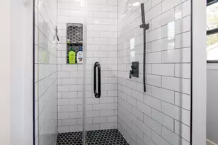 712 Clarence St, Tomball, TX 77375 - Photo 24