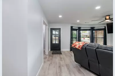 712 Clarence Street, Tomball, TX 77375 - Photo 16