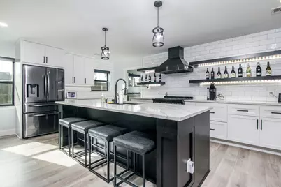 712 Clarence Street, Tomball, TX 77375 - Photo 1