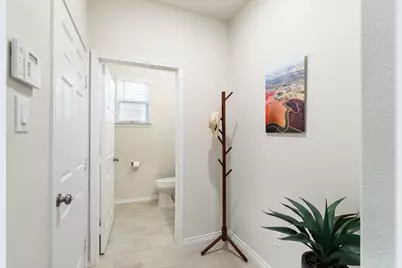 3235 Longleaf Meadows Drive, Houston, TX 77063 - Photo 10