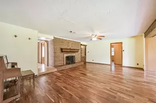 11606 Glenora Dr, Houston, TX 77065 - Photo 28