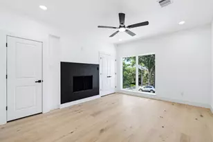 607 Marshall St, Houston, TX 77006 - Photo 28