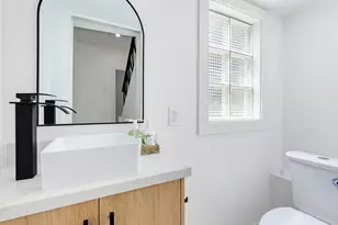607 Marshall St, Houston, TX 77006 - Photo 16