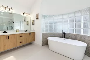 607 Marshall St, Houston, TX 77006 - Photo 22