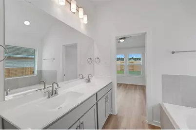 10333 Navarro Path, Montgomery, TX 77316 - Photo 8