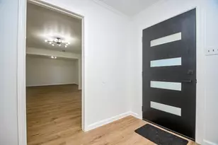 7703 Braesridge Ct, Houston, TX 77071 - Photo 4