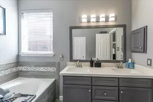9615 Brackenton Crest Dr, Spring, TX 77379 - Photo 16