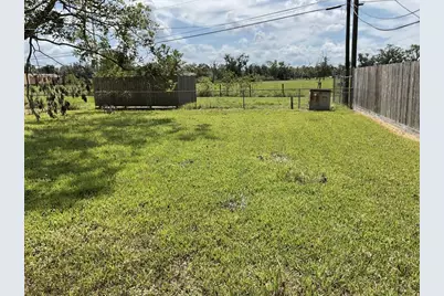 1501 Azalea Street, Sweeny, TX 77480 - Photo 12