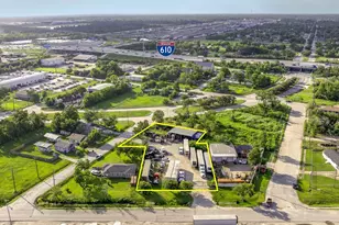 7841 Liberty Rd, Houston, TX 77028 - Photo 2