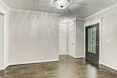 15807 Fleetwood Oaks Drive, Houston, TX 77079 - Photo 6