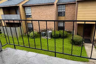 9090 S Braeswood Blvd, Houston, TX 77074 - Photo 10