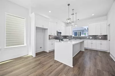 1941 Knoll Square Drive, Houston, TX 77080 - Photo 6