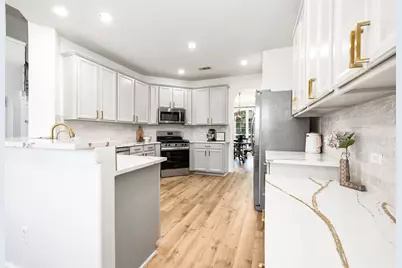 13611 Cotton Way, Baytown, TX 77523 - Photo 12