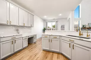 13611 Cotton Way, Mont Belvieu, TX 77523 - Photo 10