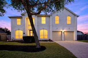 13611 Cotton Way, Mont Belvieu, TX 77523 - Photo 2