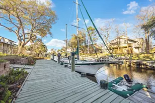 5 Harbor Ln, Kemah, TX 77565 - Photo 38