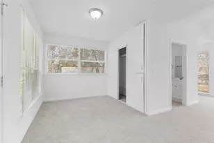 16643 Lake Cir, Conroe, TX 77302 - Photo 10