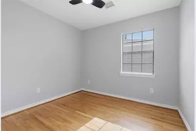 4926 Edfield Street, Houston, TX 77033 - Photo 6