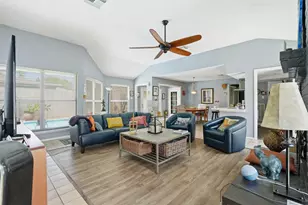 8311 Silvan Wind Ln, Houston, TX 77040 - Photo 4