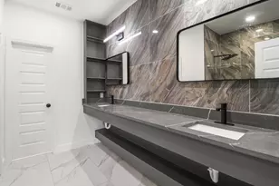 8046 Chateau St, Houston, TX 77028 - Photo 24