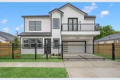 2348 Delafield Street, Houston, TX 77023 - Photo 1