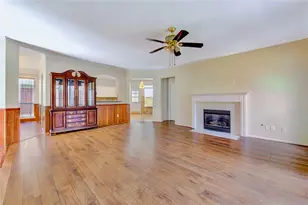 6419 Gusty Trail Ln, Houston, TX 77041 - Photo 8