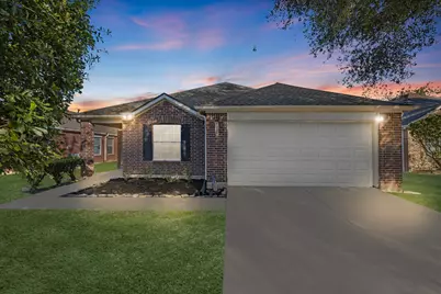 3115 Centennial Village Drive, Pearland, TX 77584 - Photo 4