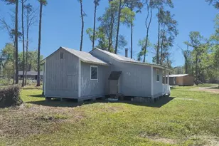 18397 Deer Glen W Dr, Conroe, TX 77302 - Photo 2