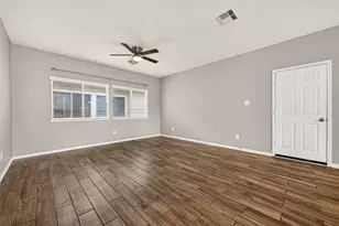 11747 Jelicoe Dr, Houston, TX 77047 - Photo 8