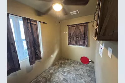 4717 33rd Street, Dickinson, TX 77539 - Photo 14