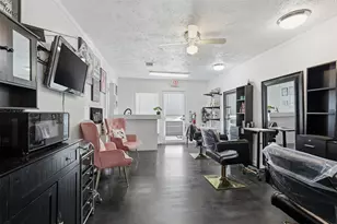 2205 Strawberry Rd, Pasadena, TX 77502 - Photo 6